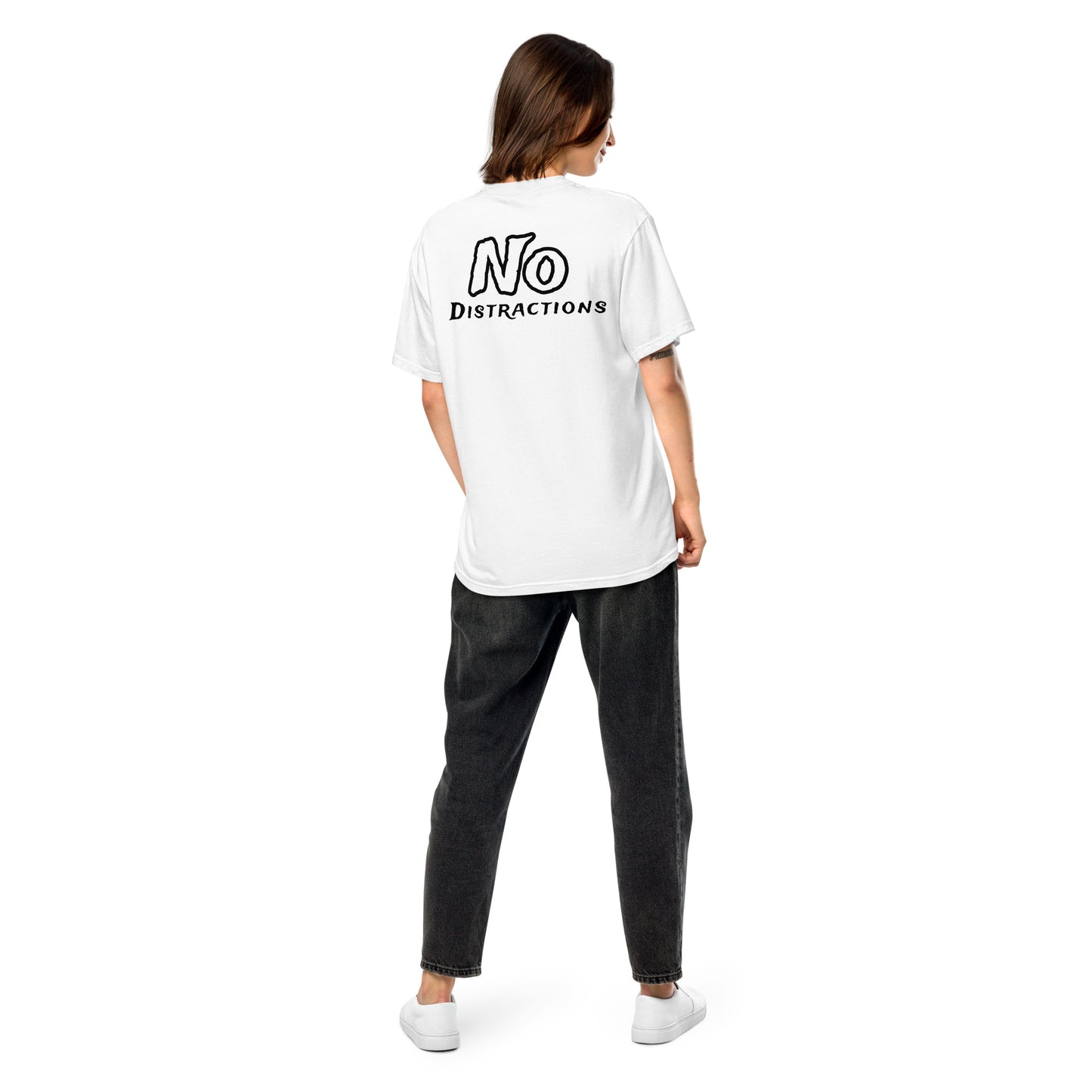 "No Distractions" Heavyweight T-shirt