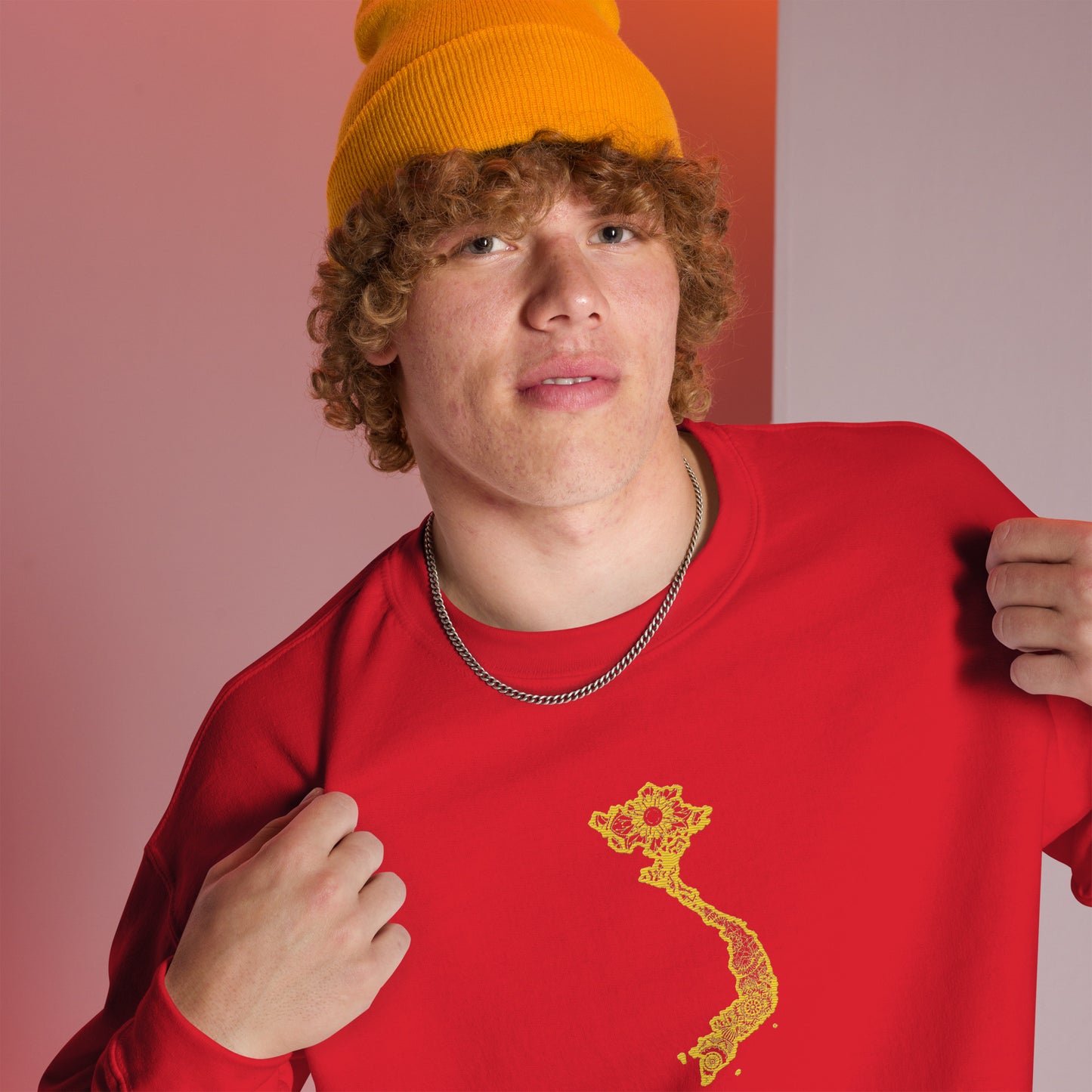 "Vietnam" Embroidered Crewneck Sweatshirt